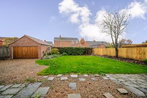 Rear Gardens- click for photo gallery